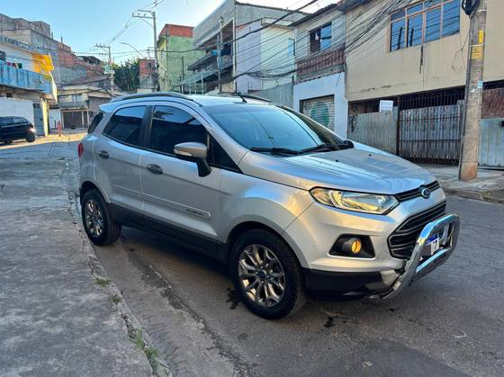 FORD ECOSPORT 1.6 FREESTYLE 16V FLEX 4P MANUAL FORD ECOSPORT 1.6 FREESTYLE 16V FLEX 4P MANUAL